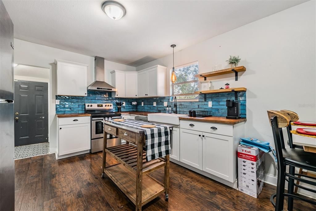 En Venta: $225,000 (3 camas, 2 baños, 858 Pies cuadrados)