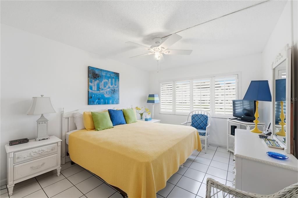 En Venta: $349,900 (1 camas, 1 baños, 720 Pies cuadrados)