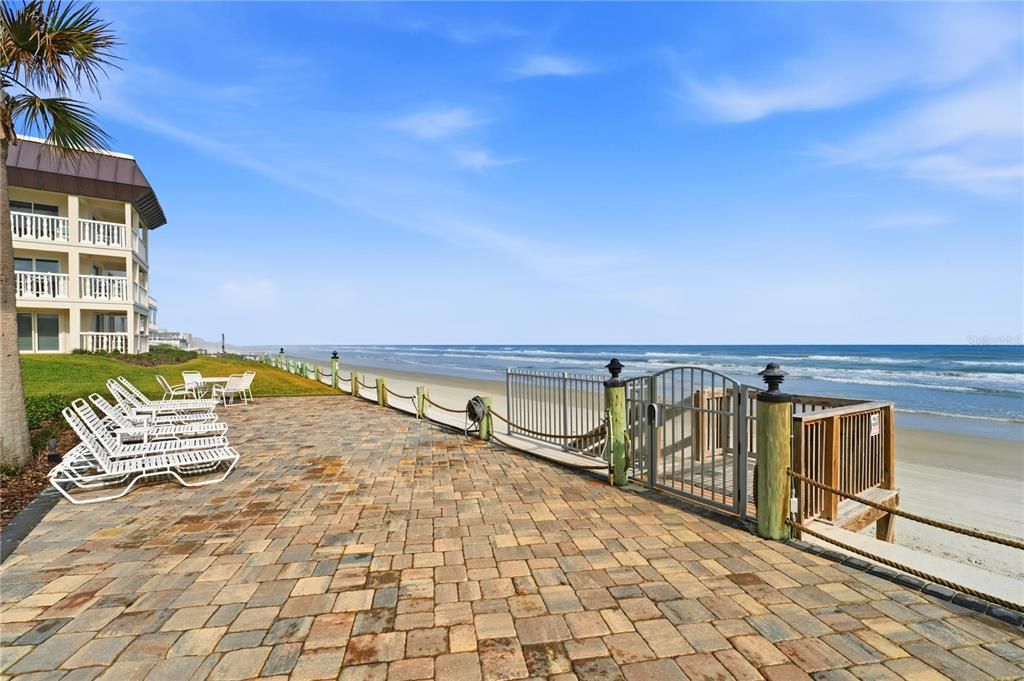 En Venta: $349,900 (1 camas, 1 baños, 720 Pies cuadrados)