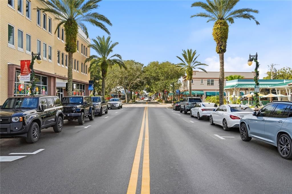 En Venta: $349,900 (1 camas, 1 baños, 720 Pies cuadrados)