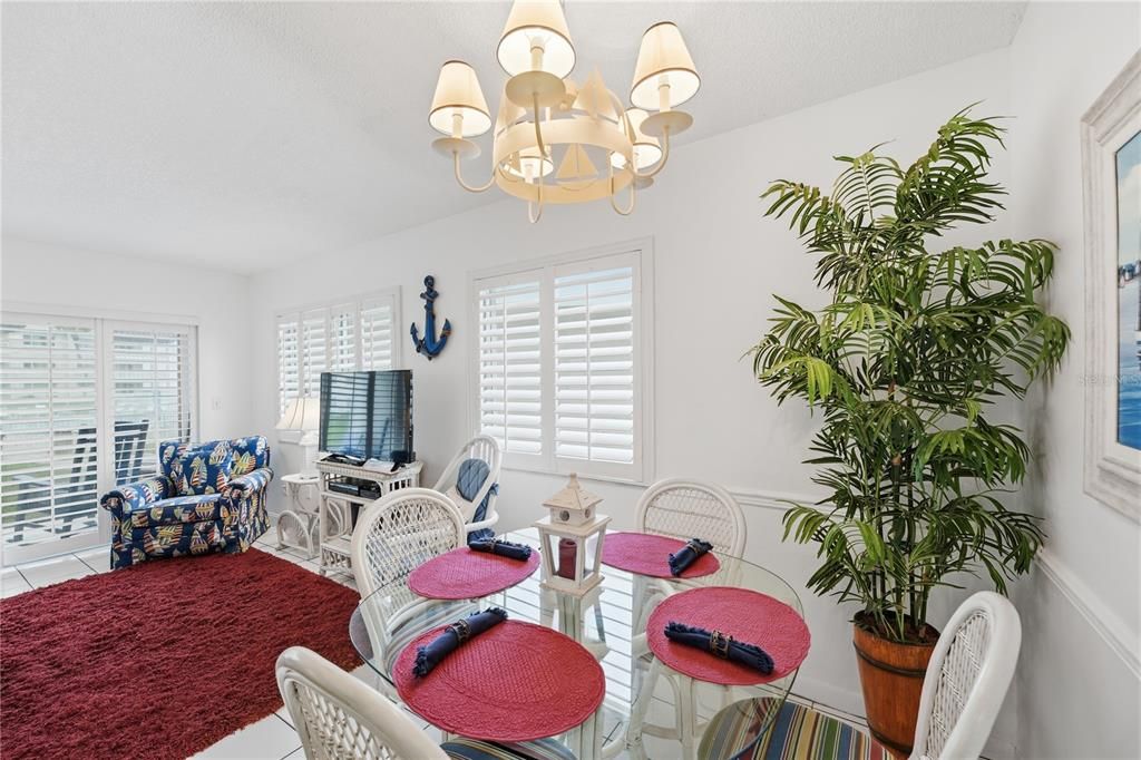 En Venta: $349,900 (1 camas, 1 baños, 720 Pies cuadrados)