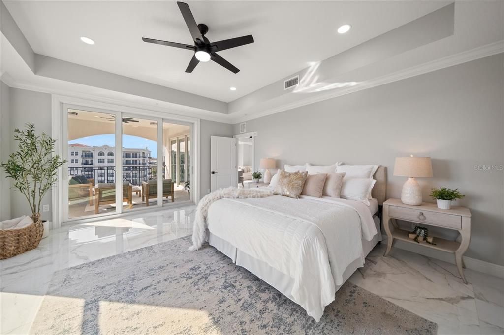 For Sale: $1,625,000 (4 beds, 2 baths, 2760 Square Feet)