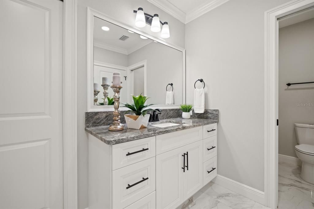 For Sale: $1,625,000 (4 beds, 2 baths, 2760 Square Feet)