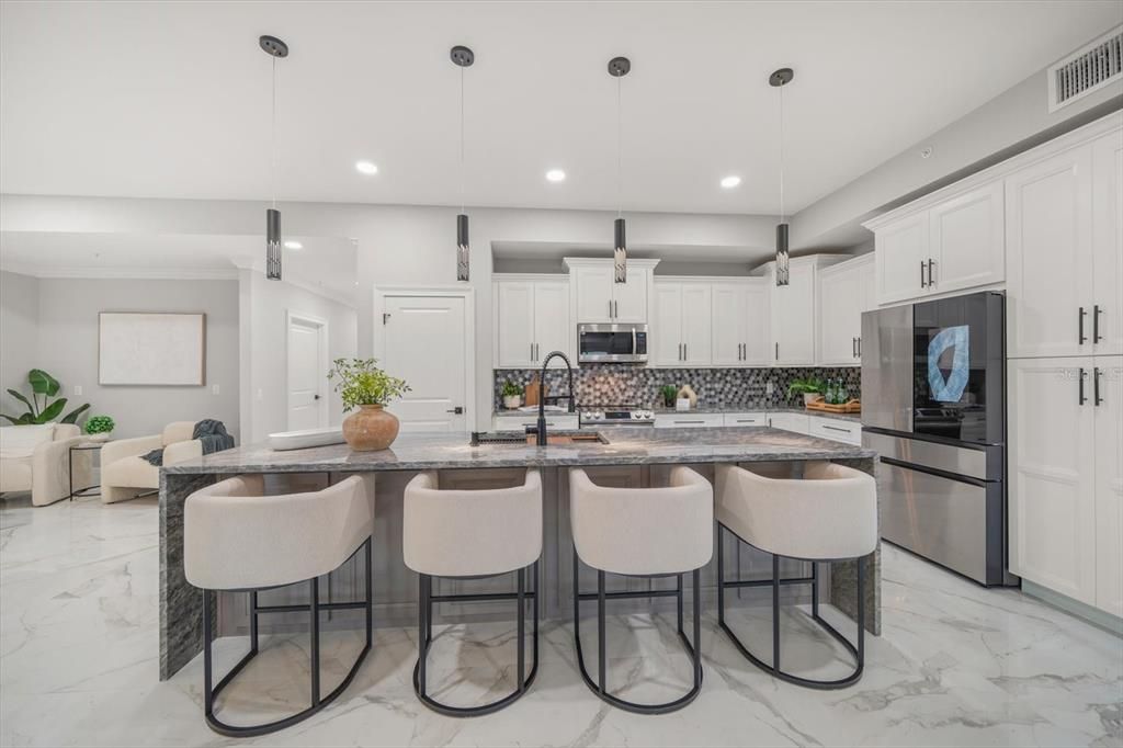 For Sale: $1,625,000 (4 beds, 2 baths, 2760 Square Feet)