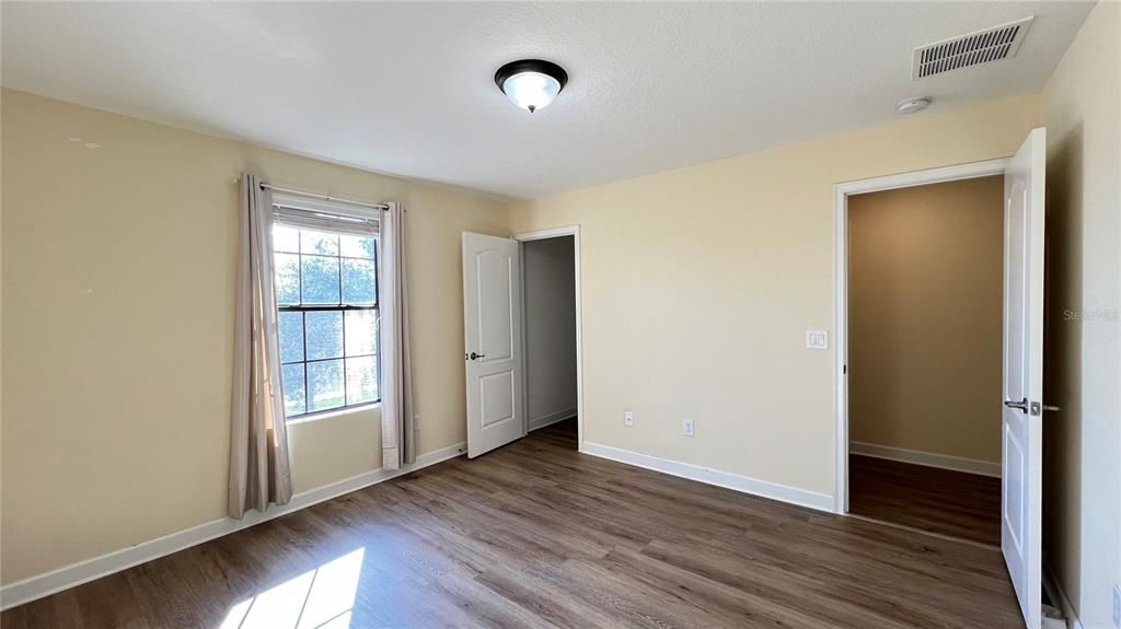 На продажу: $558,000 (5 спален, 3 ванн, 2322 Квадратных фут)