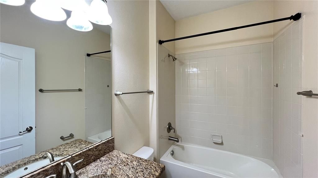 На продажу: $558,000 (5 спален, 3 ванн, 2322 Квадратных фут)