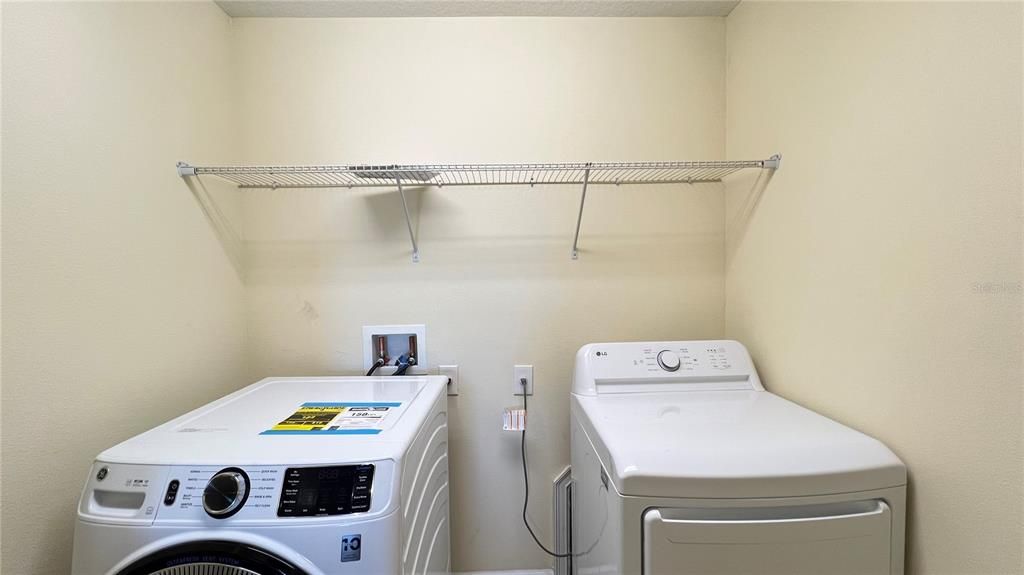 На продажу: $558,000 (5 спален, 3 ванн, 2322 Квадратных фут)