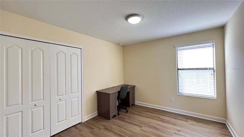 На продажу: $558,000 (5 спален, 3 ванн, 2322 Квадратных фут)