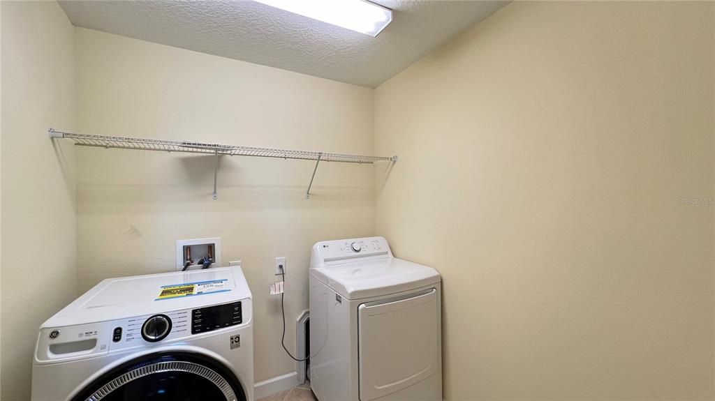 На продажу: $558,000 (5 спален, 3 ванн, 2322 Квадратных фут)