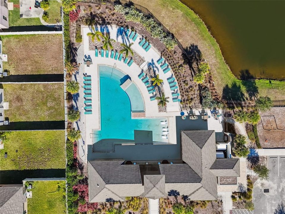 На продажу: $339,900 (4 спален, 2 ванн, 1914 Квадратных фут)