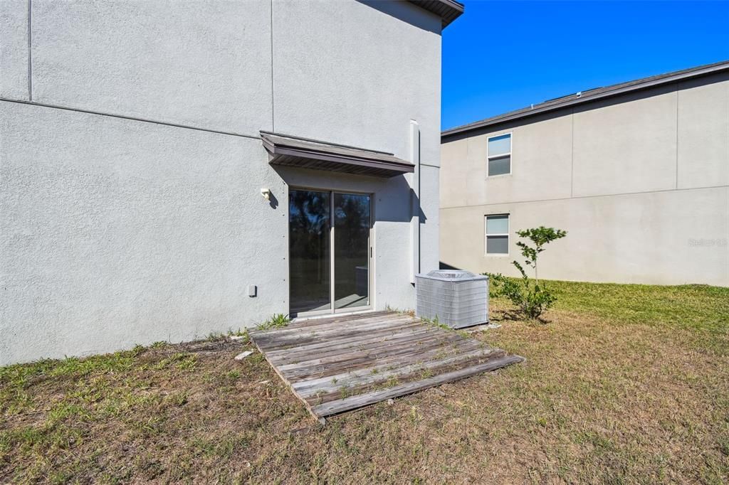 На продажу: $339,900 (4 спален, 2 ванн, 1914 Квадратных фут)