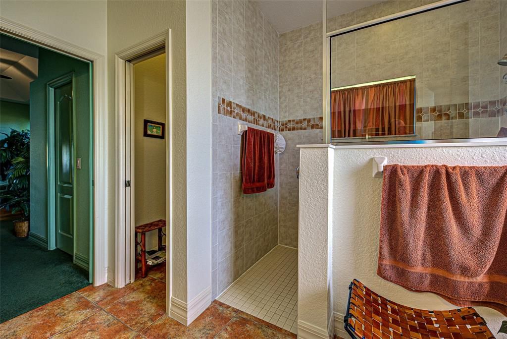 For Sale: $635,000 (3 beds, 2 baths, 2349 Square Feet)