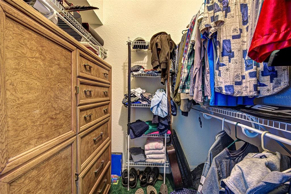 For Sale: $635,000 (3 beds, 2 baths, 2349 Square Feet)