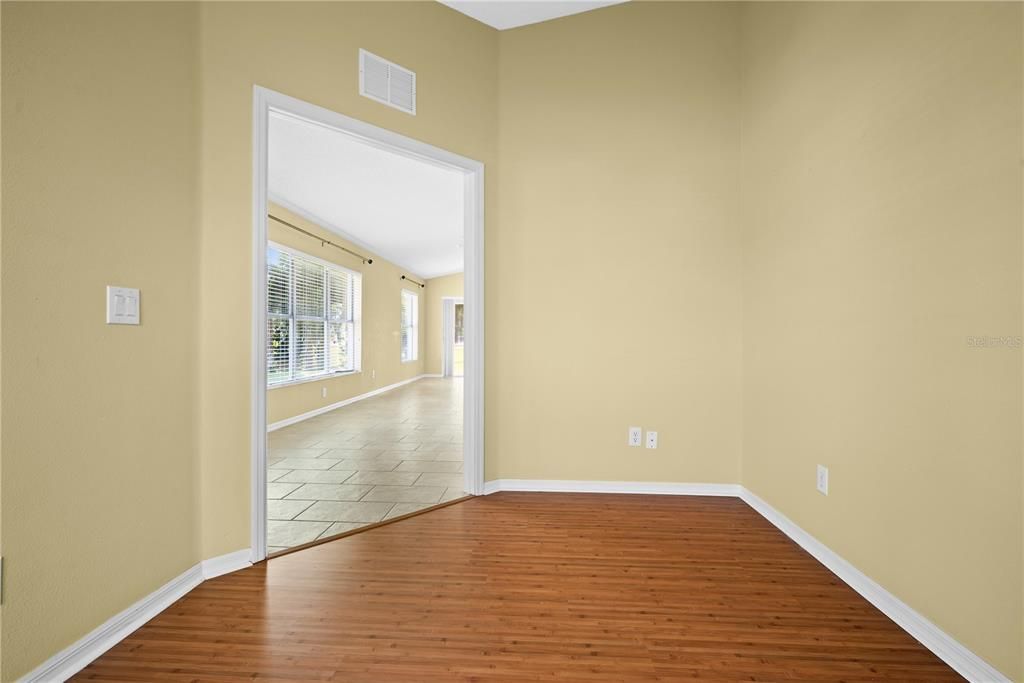 En Renta: $2,400 (2 camas, 2 baños, 1341 Pies cuadrados)