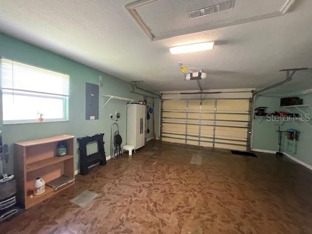 For Rent: $2,200 (3 beds, 2 baths, 1285 Square Feet)