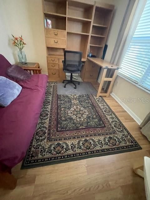 For Rent: $2,200 (3 beds, 2 baths, 1285 Square Feet)