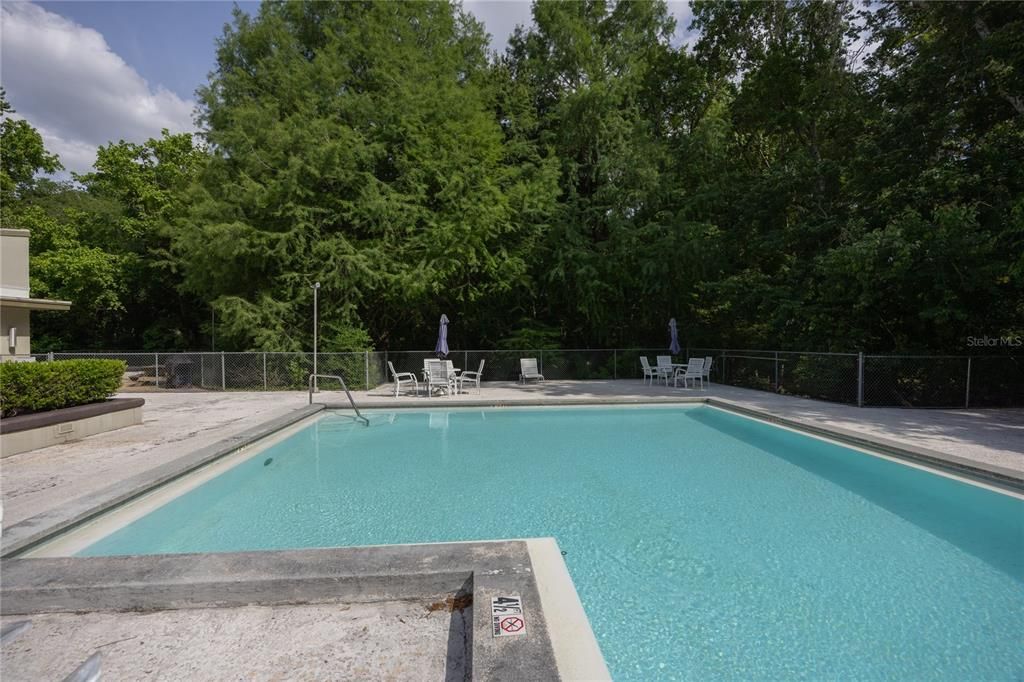 待售: $200,000 (3 贝兹, 2 浴室, 1558 平方英尺)