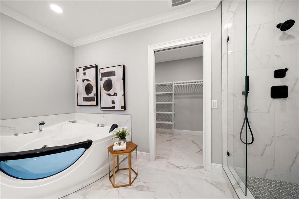 For Sale: $990,000 (3 beds, 2 baths, 1900 Square Feet)