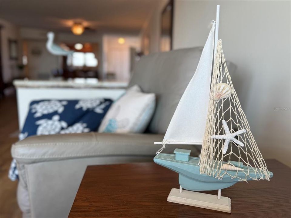 For Sale: $520,000 (2 beds, 2 baths, 2320 Square Feet)