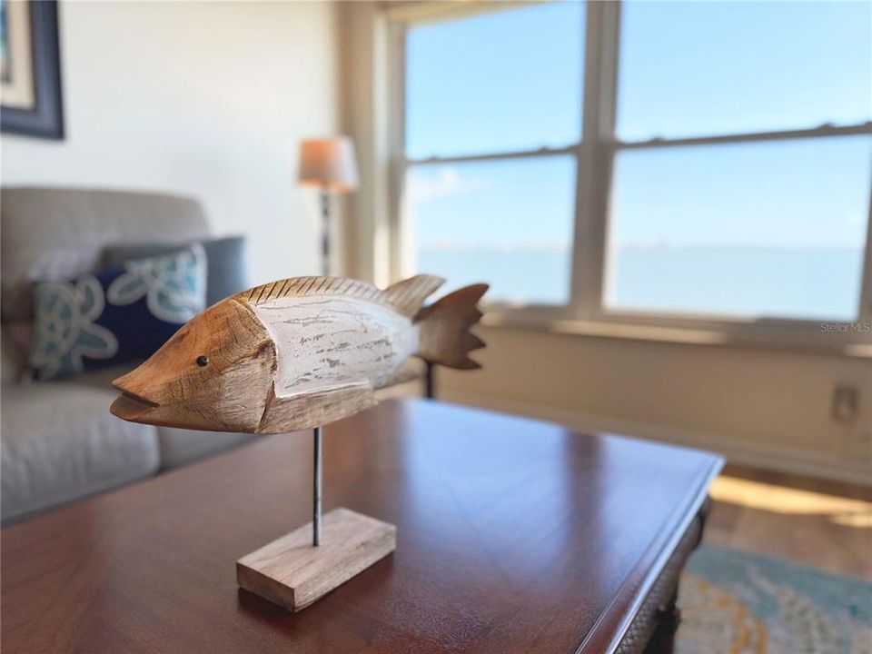 For Sale: $520,000 (2 beds, 2 baths, 2320 Square Feet)