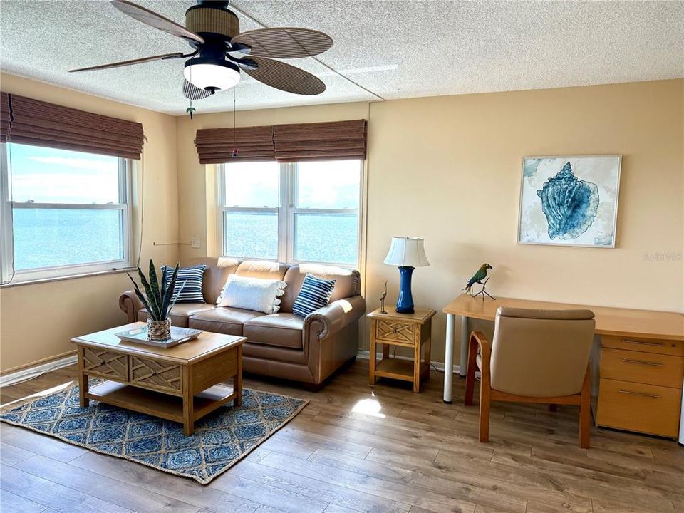 For Sale: $520,000 (2 beds, 2 baths, 2320 Square Feet)