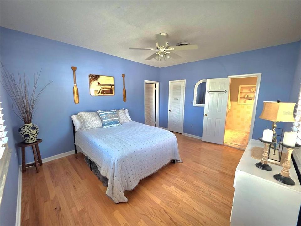 На продажу: $785,000 (3 спален, 3 ванн, 2477 Квадратных фут)