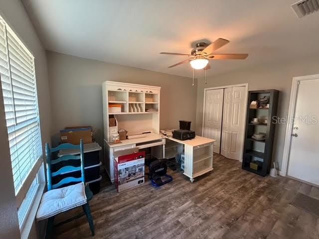 For Sale: $239,900 (3 beds, 2 baths, 1319 Square Feet)