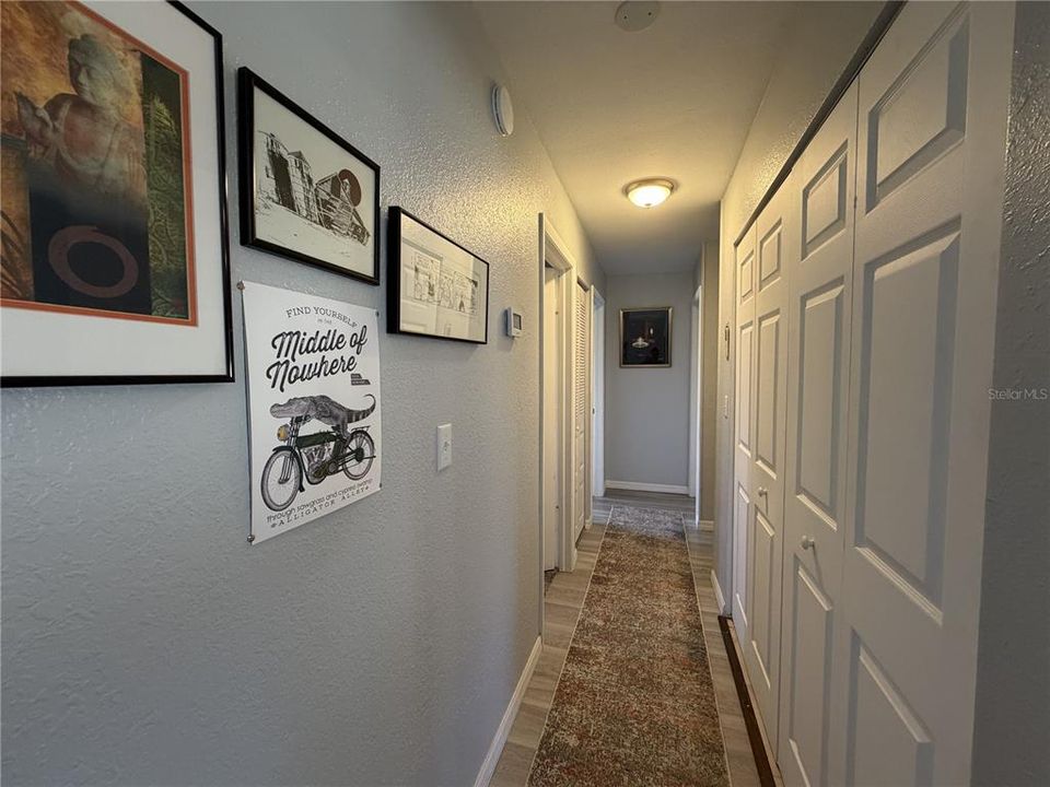 For Sale: $239,900 (3 beds, 2 baths, 1319 Square Feet)