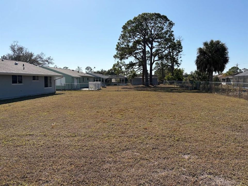 En Venta: $239,900 (3 camas, 2 baños, 1319 Pies cuadrados)