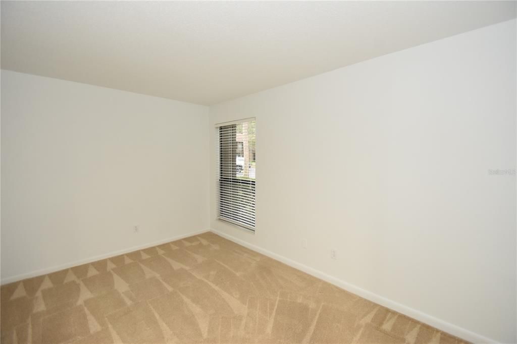 出租: $1,650 (2 贝兹, 2 浴室, 1098 平方英尺)