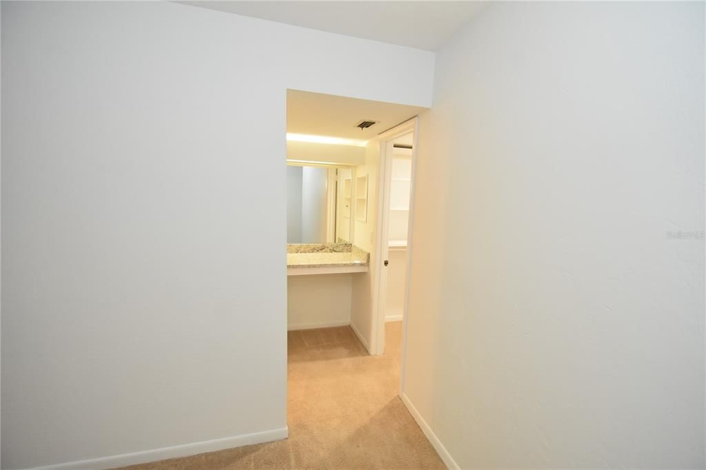 出租: $1,650 (2 贝兹, 2 浴室, 1098 平方英尺)