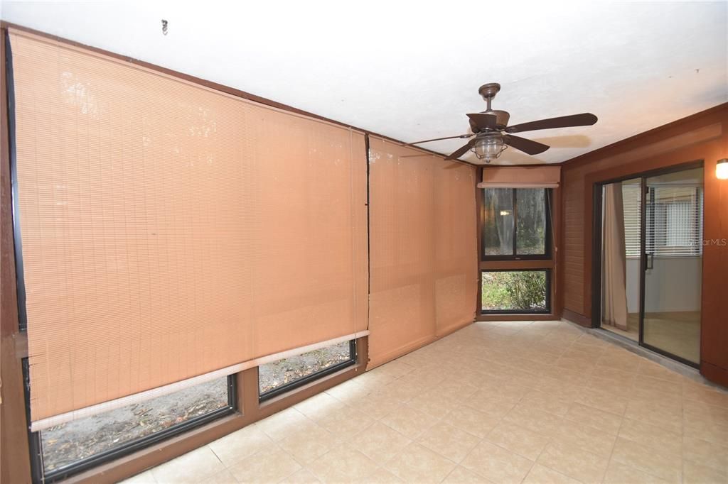 出租: $1,650 (2 贝兹, 2 浴室, 1098 平方英尺)