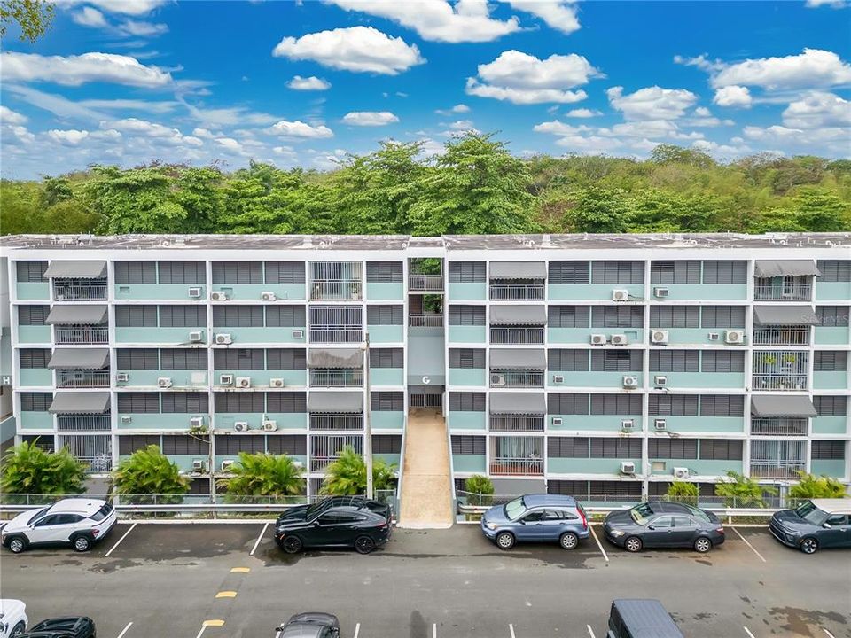 На продажу: $200,000 (2 спален, 1 ванн, 897.68 Квадратных фут)