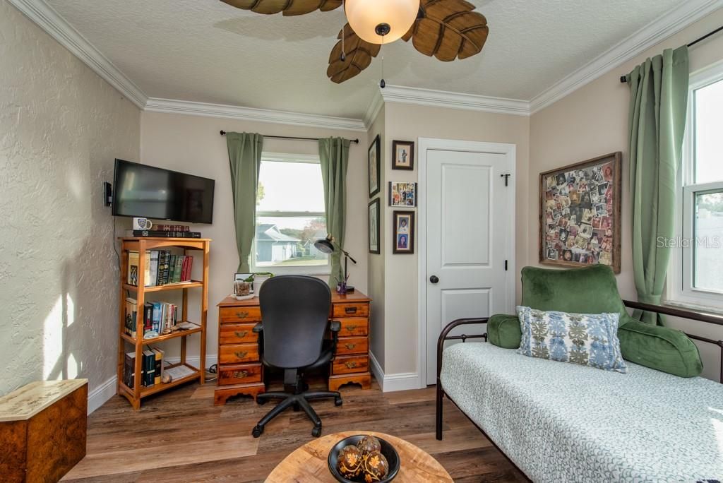 En Venta: $290,000 (3 camas, 2 baños, 1434 Pies cuadrados)