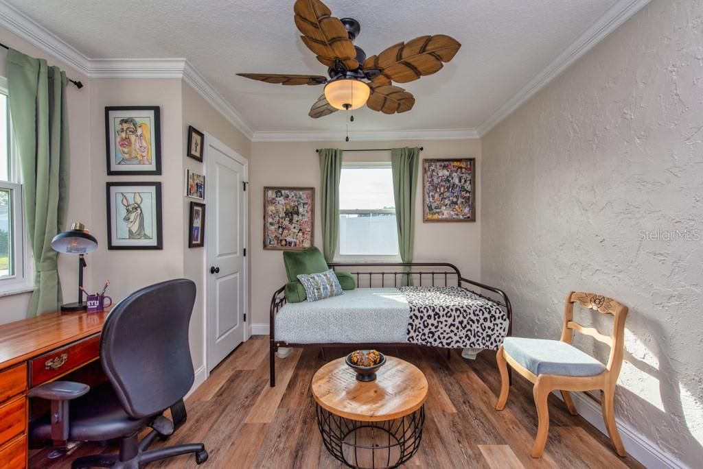 En Venta: $290,000 (3 camas, 2 baños, 1434 Pies cuadrados)