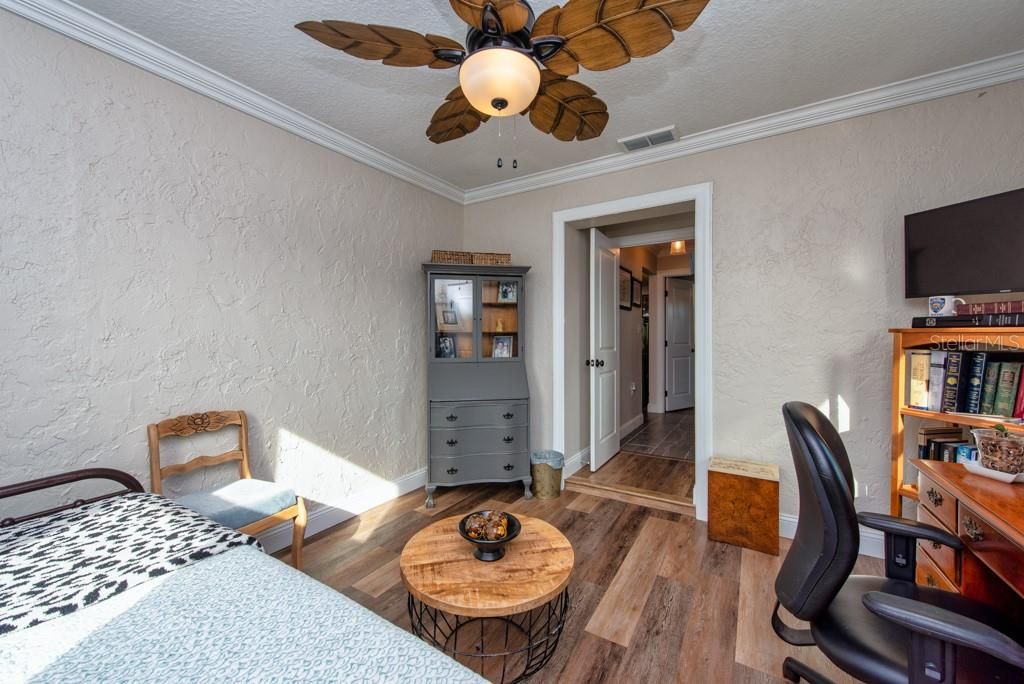 En Venta: $290,000 (3 camas, 2 baños, 1434 Pies cuadrados)