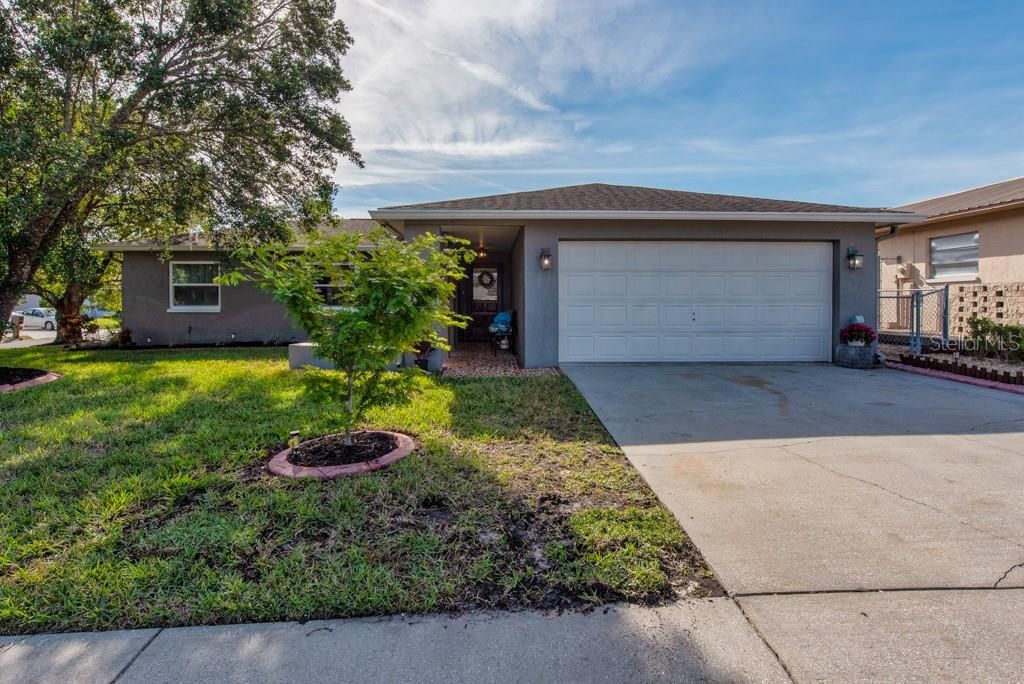 En Venta: $290,000 (3 camas, 2 baños, 1434 Pies cuadrados)