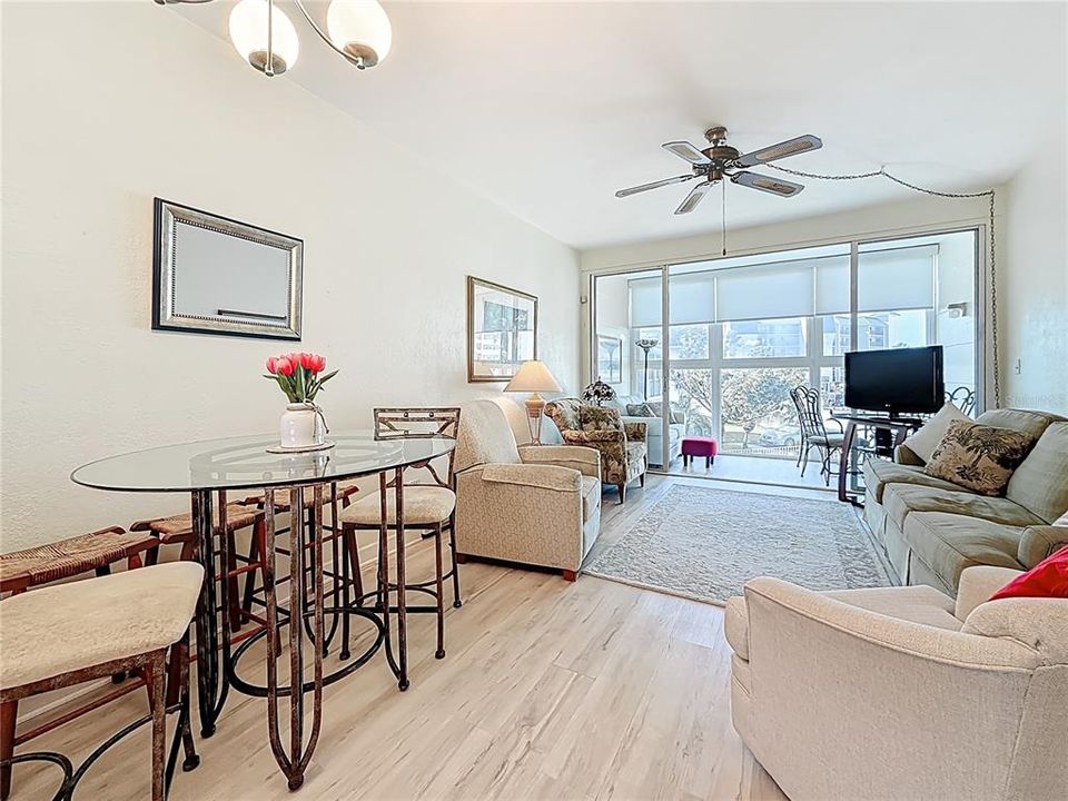 En Venta: $245,900 (1 camas, 1 baños, 595 Pies cuadrados)