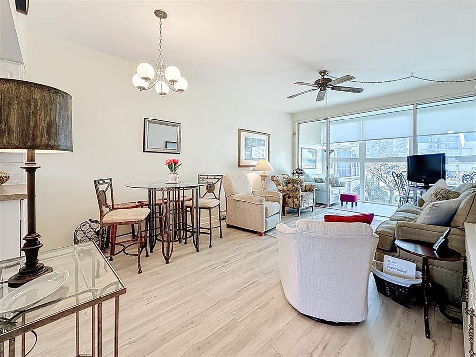 En Venta: $245,900 (1 camas, 1 baños, 595 Pies cuadrados)