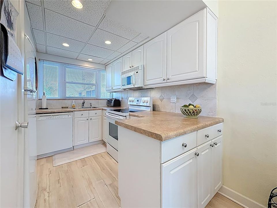 En Venta: $245,900 (1 camas, 1 baños, 595 Pies cuadrados)