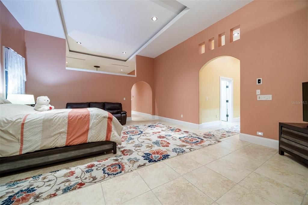 待售: $1,995,000 (5 贝兹, 5 浴室, 7136 平方英尺)