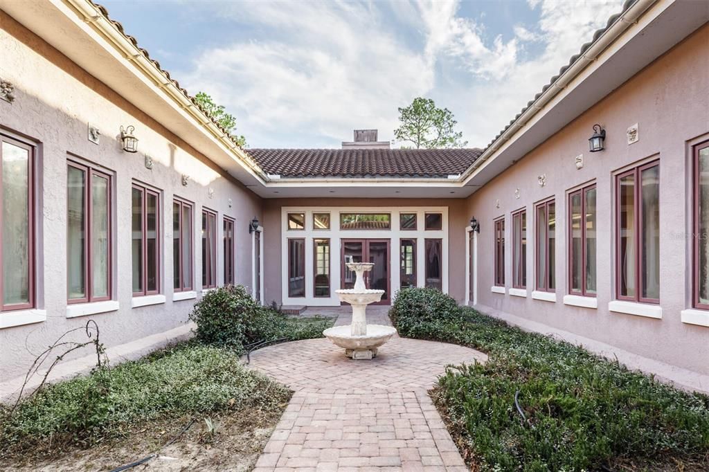 待售: $1,995,000 (5 贝兹, 5 浴室, 7136 平方英尺)