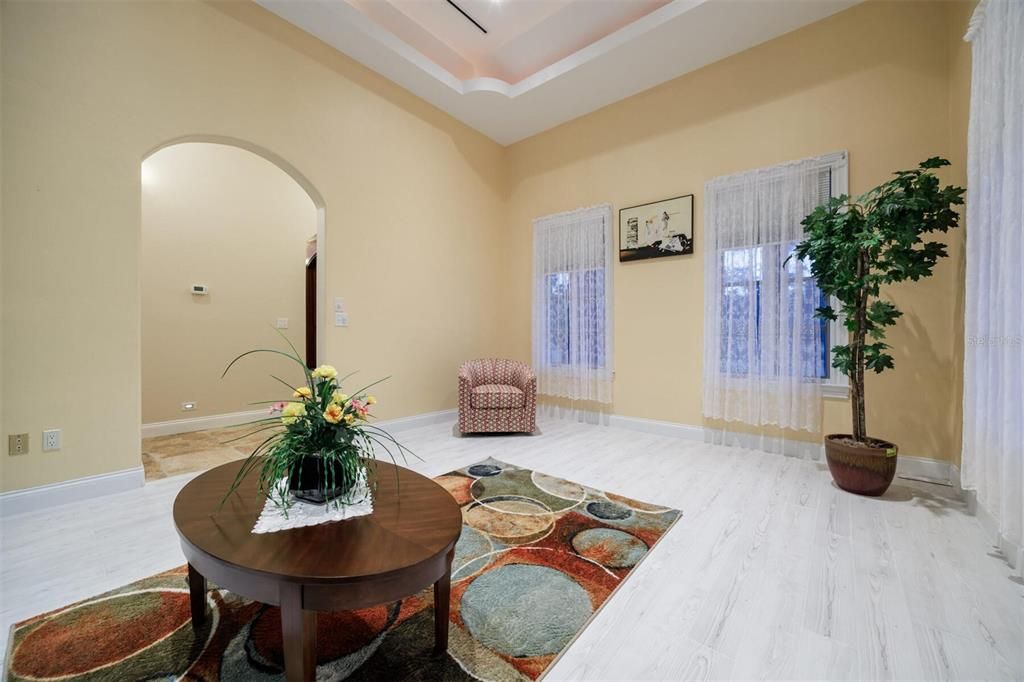 待售: $1,995,000 (5 贝兹, 5 浴室, 7136 平方英尺)