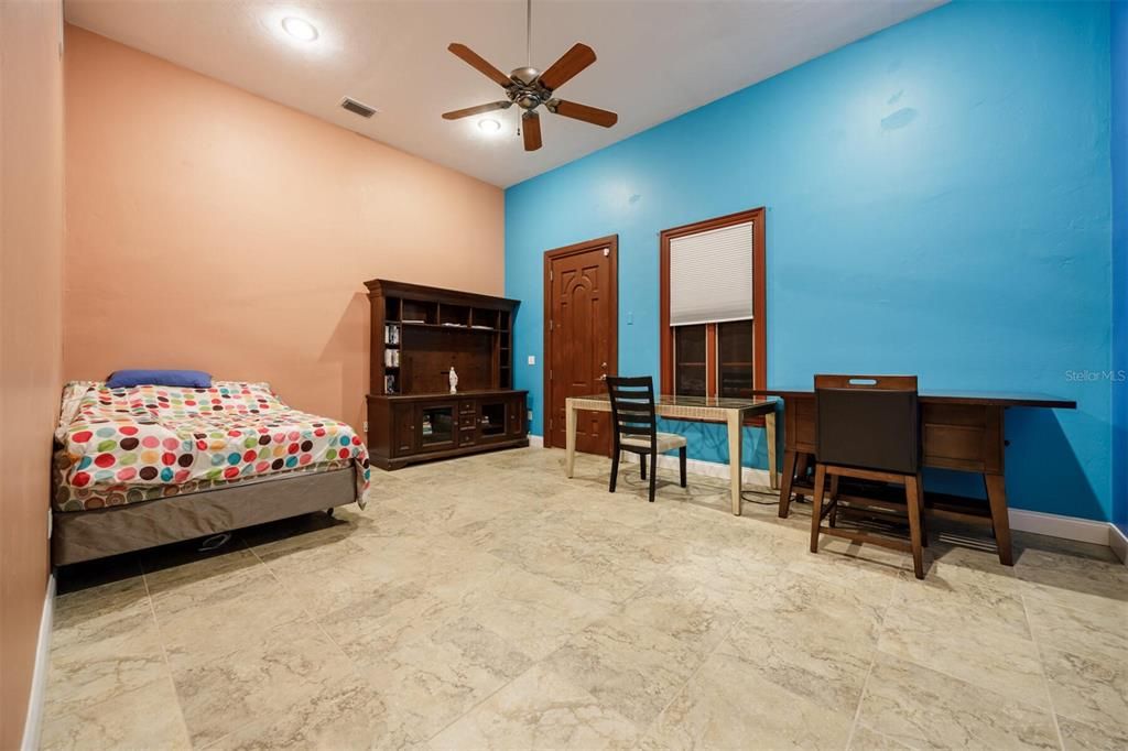 待售: $1,995,000 (5 贝兹, 5 浴室, 7136 平方英尺)