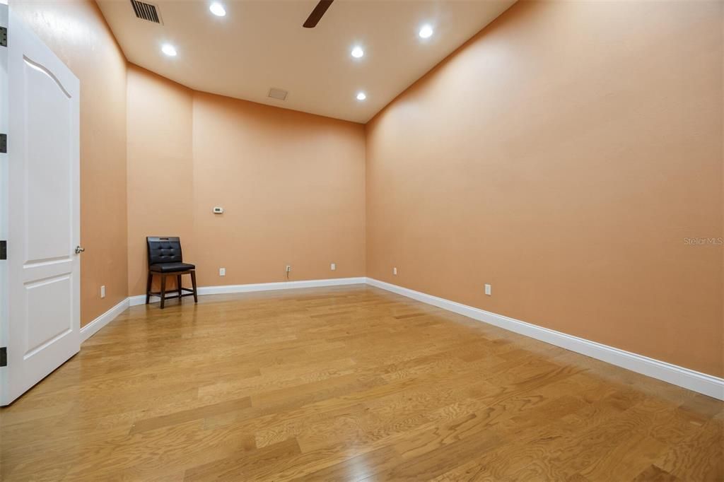 待售: $1,995,000 (5 贝兹, 5 浴室, 7136 平方英尺)