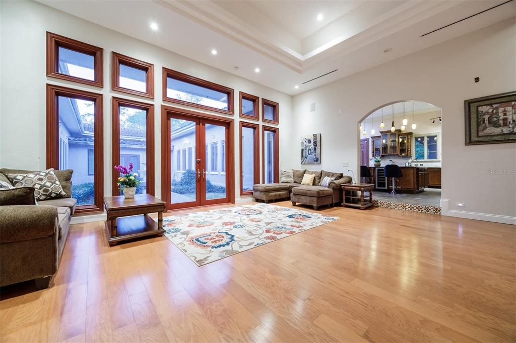 待售: $1,995,000 (5 贝兹, 5 浴室, 7136 平方英尺)