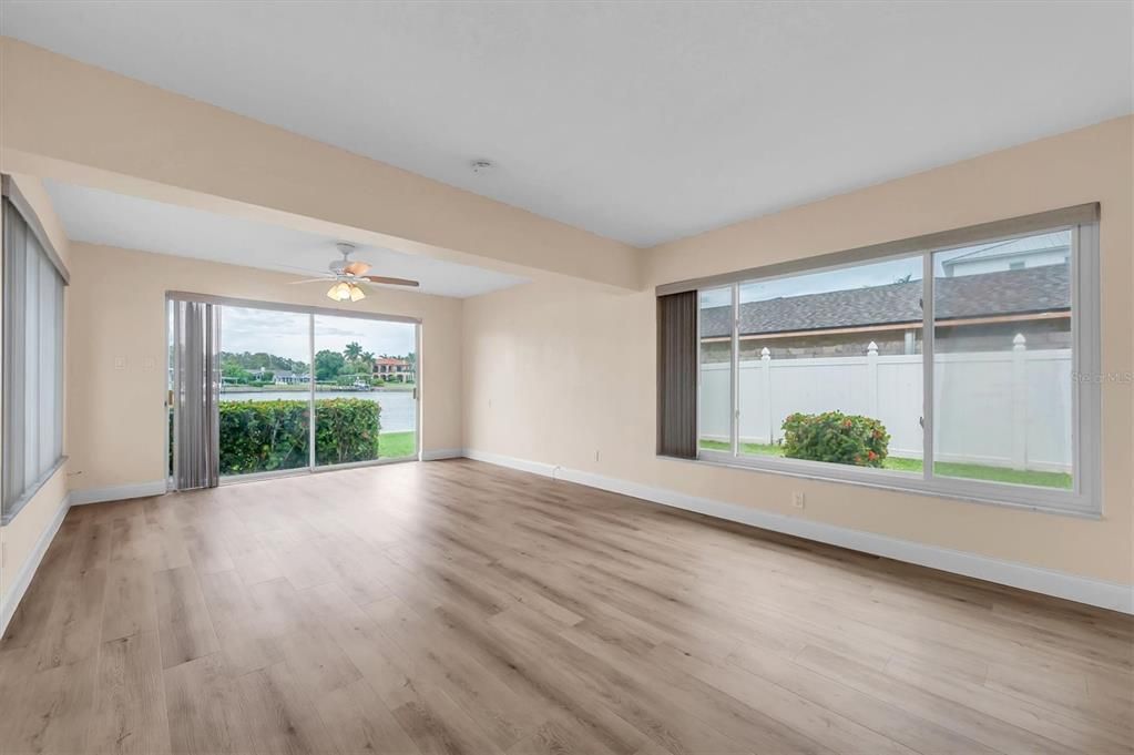 出租: $3,500 (2 贝兹, 2 浴室, 1497 平方英尺)