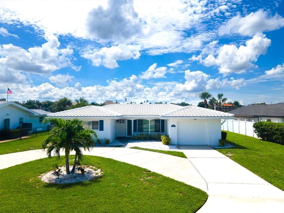 出租: $3,500 (2 贝兹, 2 浴室, 1497 平方英尺)