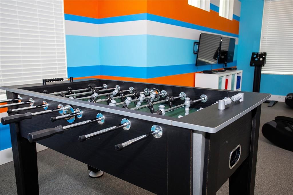 For Sale: $426,000 (3 beds, 3 baths, 1530 Square Feet)