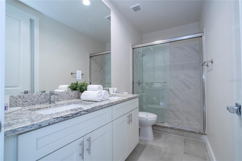 For Sale: $426,000 (3 beds, 3 baths, 1530 Square Feet)